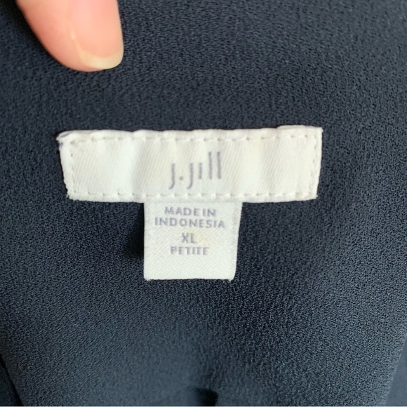 J. Jill XLP Navy Blue Button Down Blouse, EUC - Picture 3 of 7